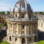 Guía Completa de un Día en Oxford con Niños: Patinaje, Parques Ocultos y Consejos de Viaje 2026